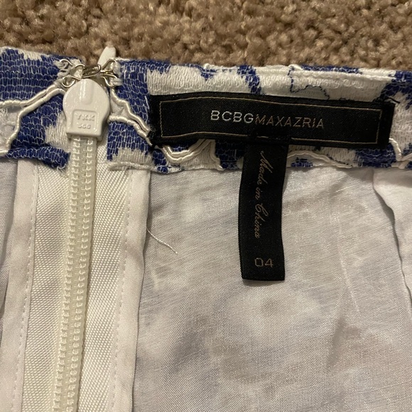 BCBGMaxAzria Floral Lace MIDI Skirt - Picture 10 of 12